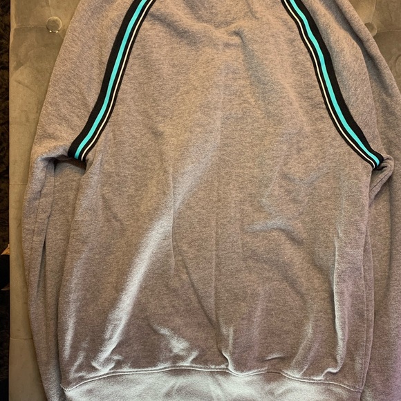 PINK crewneck sweatshirt - Picture 2 of 2